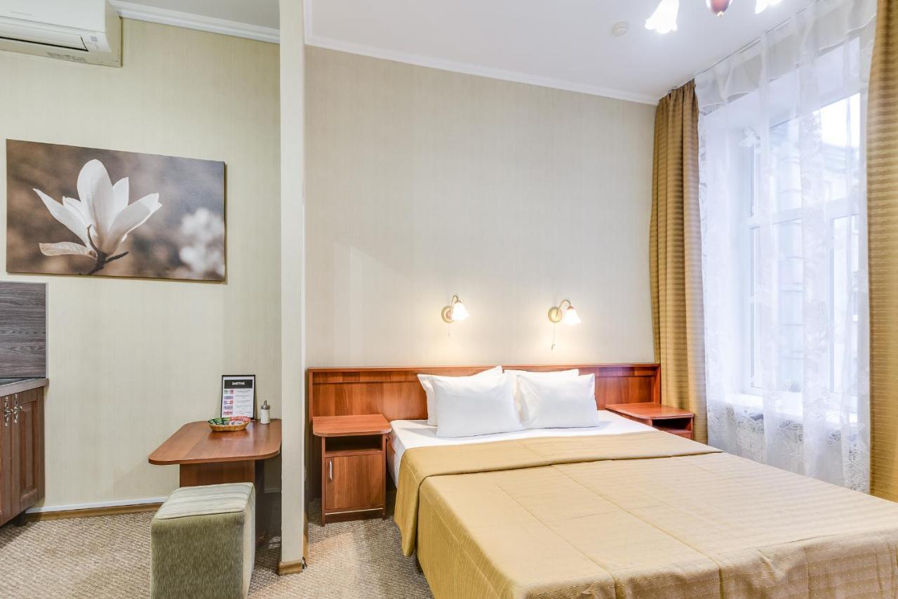 Travelto Griboedova 37 Apartman Szentpétervár Kültér fotó